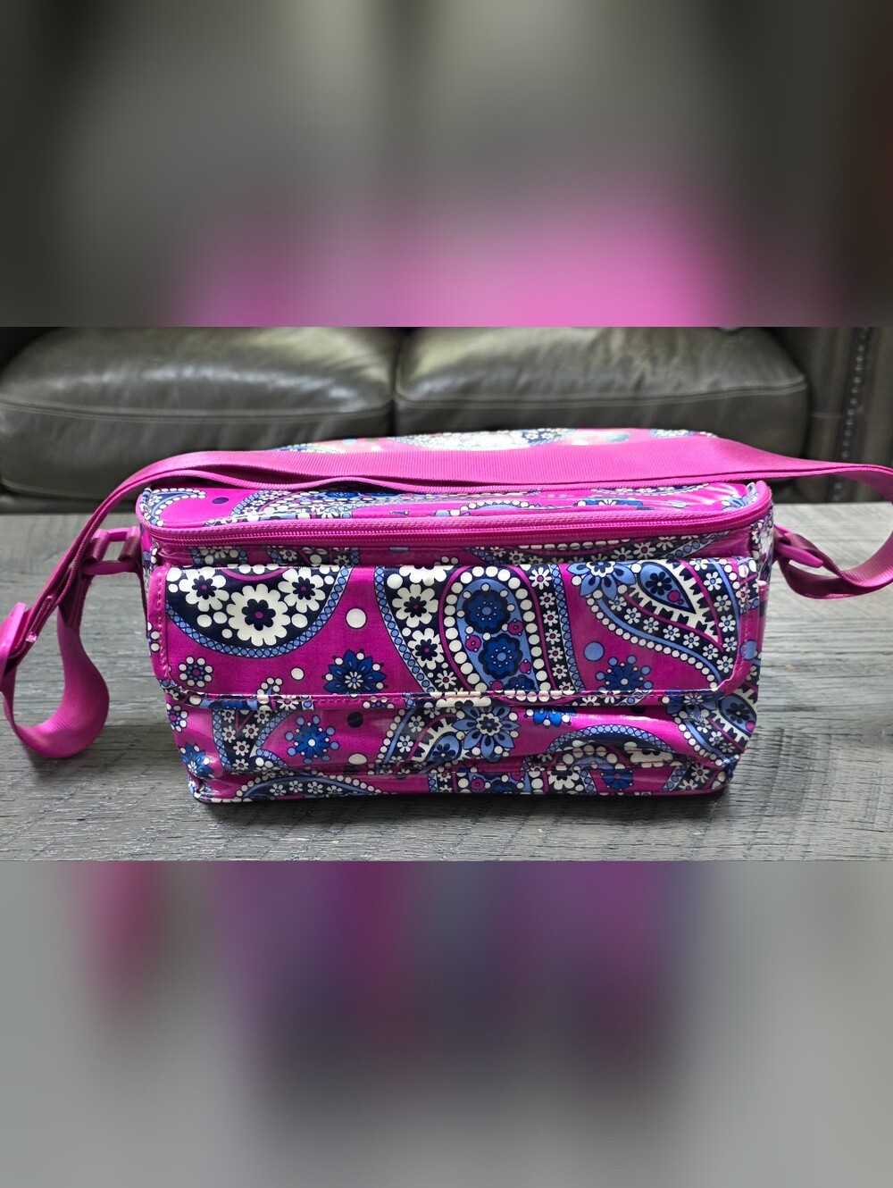Vera Bradley Crossbody Purple Insulated Cooler Lunch Box Or Cosmetic Bag - Picture 2 of 6